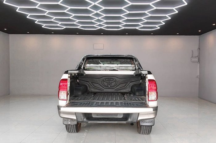 ROCCO PRE 2019 2.4G AT DOUBLE CAB WHITE  4123 full