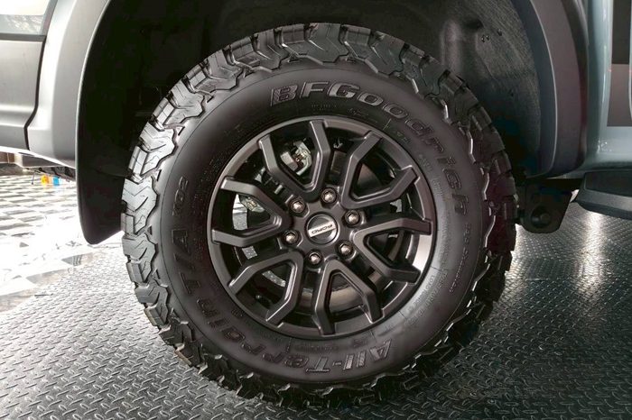 FORD RAPTOR 4WD 2026 3.0 AT DOUBLE CAB GREY  41286 full