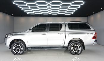 REVO 4WD 2021 2.4 MID MT DOUBLE CAB SILVER  4576 full
