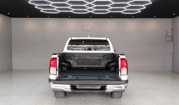 GR 2WD 2022 2.8G AT DOUBLE CAB WHITE  472 full