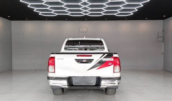 GR 2WD 2022 2.8G AT DOUBLE CAB WHITE  472 full