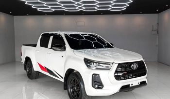 GR 2WD 2022 2.8G AT DOUBLE CAB WHITE  472 full
