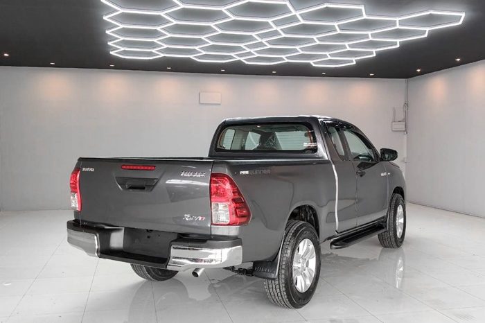 REVO 2WD 2020 2.4 MID AT SAMRT CAB DARK GREY  7893 full