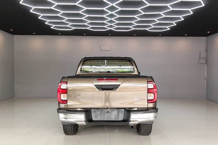 REVO PRE 2022 2.4 ENTRY AT DOUBLE CAB BRONZE 5048 full
