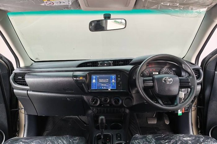 REVO PRE 2022 2.4 ENTRY AT DOUBLE CAB BRONZE 5048 full