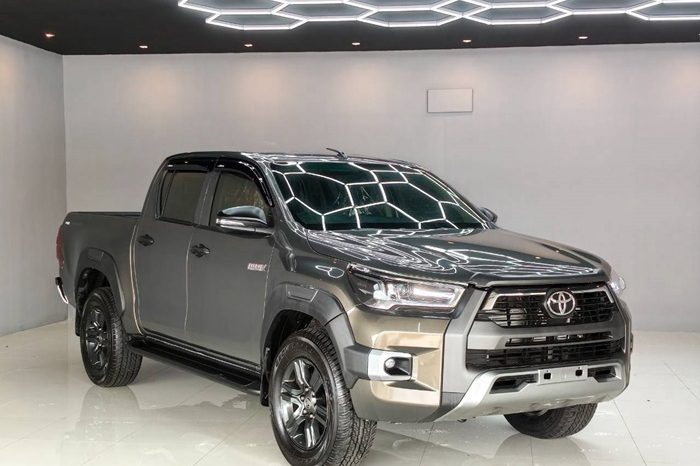 REVO PRE 2022 2.4 ENTRY AT DOUBLE CAB BRONZE 5048 full