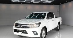 REVO 2WD 2016 2.4E MT SMART CAB WHITE  5058