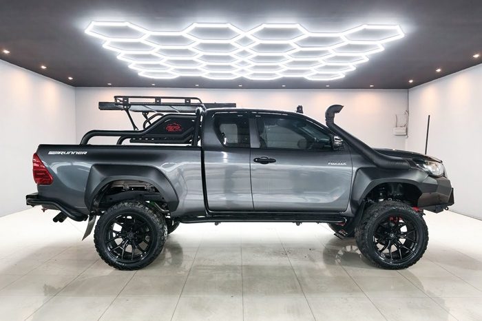 REVO 2WD 2019 2.4J MT SMART CAB DARK GREY  5115 full
