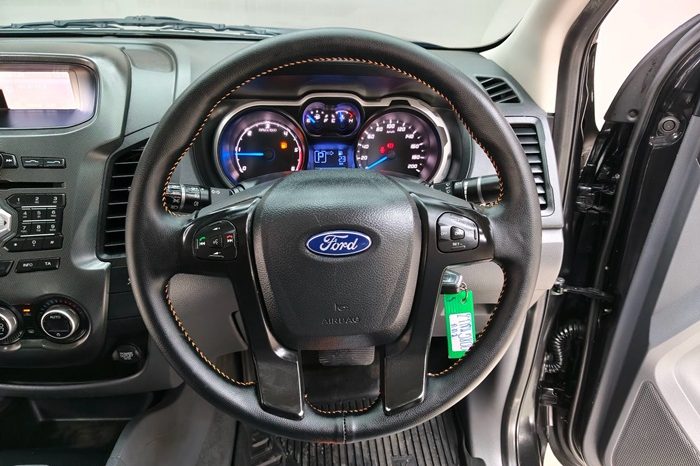 FORD 2WD 2013 2.2 AT DOUBLE CAB BLACK  5800 full