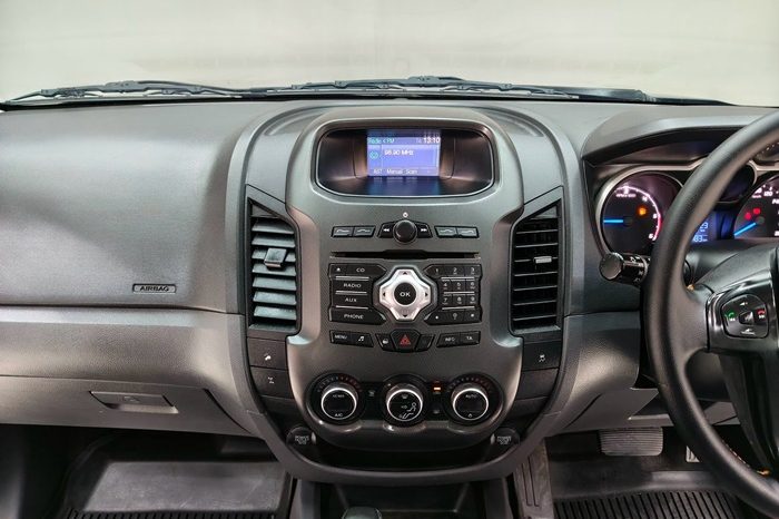 FORD 2WD 2013 2.2 AT DOUBLE CAB BLACK  5800 full