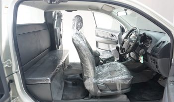 VIGO 2WD 2013 2.7J MT SMART CAB SILVER 5829 full