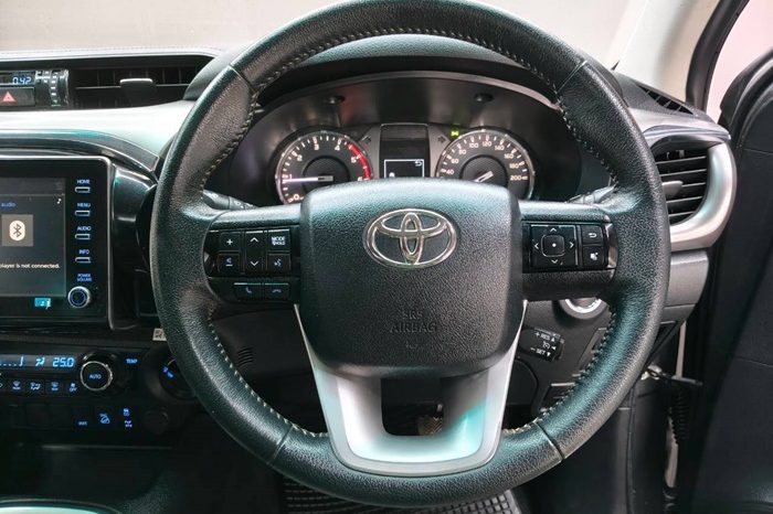 REVO 4WD 2021 2.8 HIGHT MT SMART CAB DARK GREY  6279 full