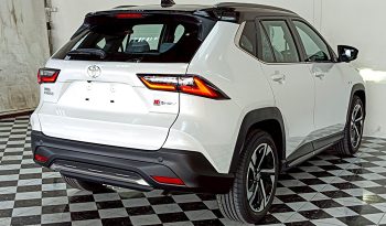 TOYOTA 2026 SUV PREMIUM YARIS CROSS 2WD 1.5 AT WHITE  69984 full