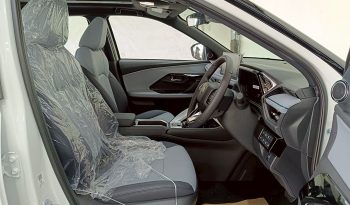 TOYOTA 2026 SUV PREMIUM YARIS CROSS 2WD 1.5 AT WHITE  69984 full