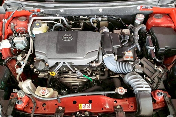TOYOTA 2026 SUV PREMIUM YARIS CROSS 2WD 1.5 AT RED  73777 full
