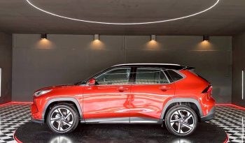 TOYOTA 2026 SUV PREMIUM YARIS CROSS 2WD 1.5 AT RED  73777 full