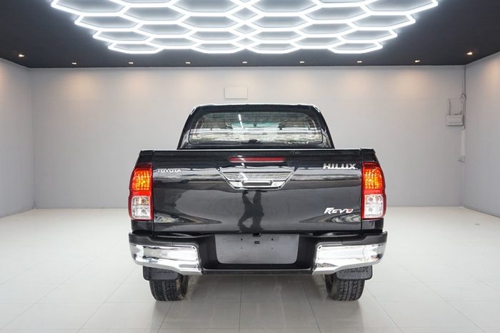 REVO PRE 2016 2.8G AT DOUBLE CAB BLACK  7686 full