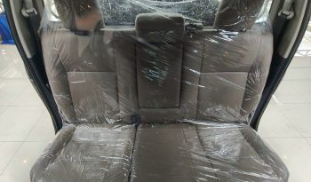 REVO PRE 2016 2.8G AT DOUBLE CAB BLACK  7686 full