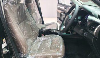 REVO PRE 2016 2.8G AT DOUBLE CAB BLACK  7686 full