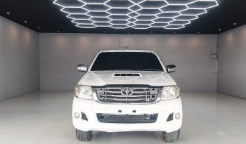 VIGO 2WD 2013 2.5E MT SAMRT CAB WHITE  7835 full