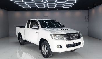 VIGO 2WD 2013 2.5E MT SAMRT CAB WHITE  7835 full