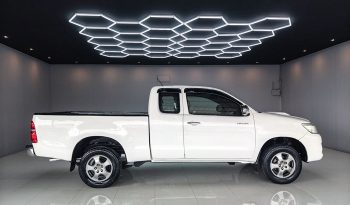 VIGO 2WD 2013 2.5E MT SAMRT CAB WHITE  7835 full