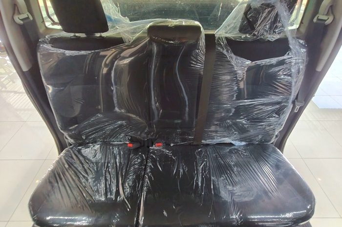 REVO 4WD 2021 2.4 MID MT DOUBLE CAB BLACK  7879 full