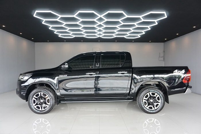 REVO 4WD 2021 2.4 MID MT DOUBLE CAB BLACK  7879 full