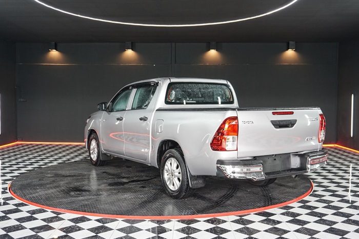 REVO 2WD 2020 2.4 MID AT DOUBLE CAB SILVER  7893 full