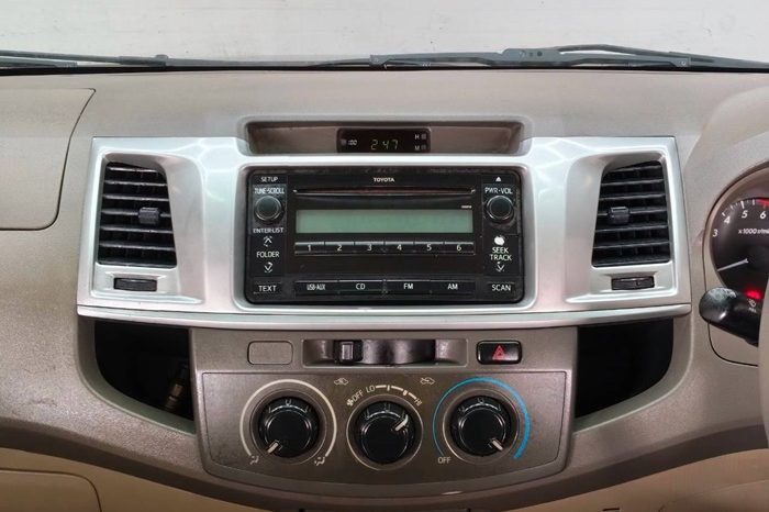 VIGO 2WD 2013 2.7J MT DOUBLE CAB BLACK  8053 full