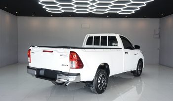 REVO 2WD 2019 2.4J MT STANDARD WHITE  9601 full