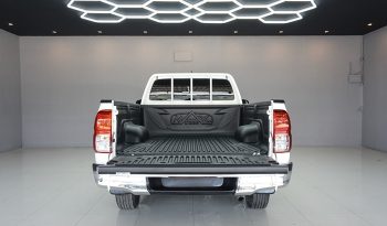 REVO 2WD 2019 2.4J MT STANDARD WHITE  9601 full