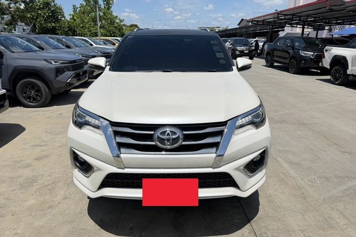 TOYOTA 4WD 2019 2.8V AT FORTUNER WHITE  5431 full