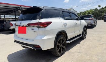 TOYOTA 4WD 2019 2.8V AT FORTUNER WHITE  5431 full