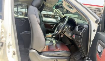 TOYOTA 4WD 2019 2.8V AT FORTUNER WHITE  5431 full