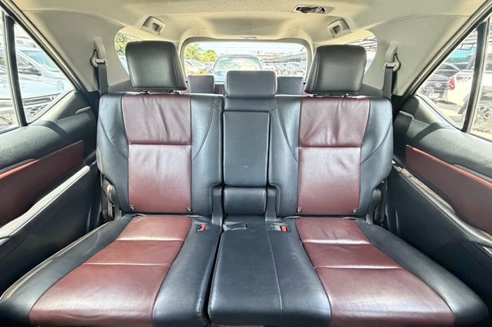 TOYOTA 4WD 2019 2.8V AT FORTUNER WHITE  5431 full