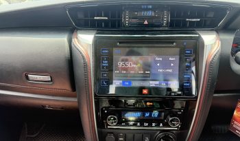 TOYOTA 4WD 2019 2.8V AT FORTUNER WHITE  5431 full