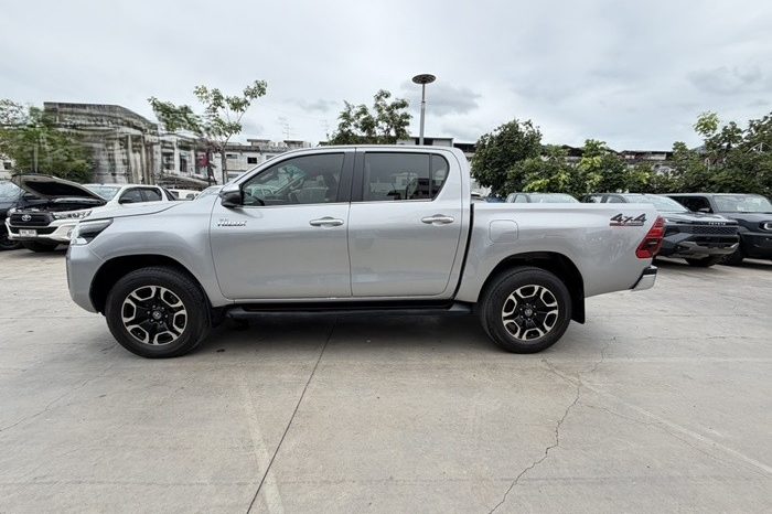 REVO 4WD 2021 2.8 HIGHT AT DOUBLE CAB SILVER  1621 full