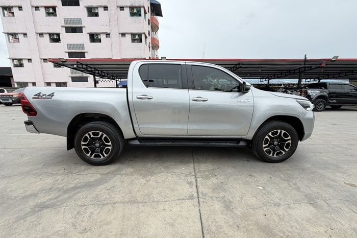 REVO 4WD 2021 2.8 HIGHT AT DOUBLE CAB SILVER  1621 full