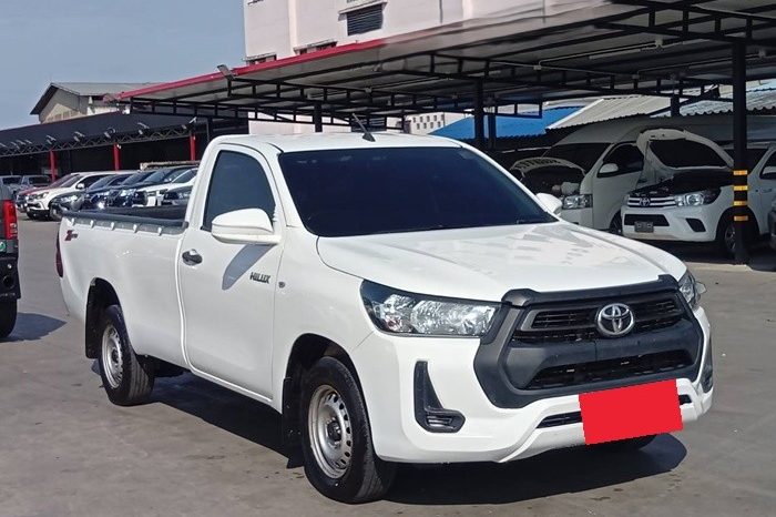 REVO 2WD 2021 2.4 ENTRY MT STANDARD WHITE  6168 full
