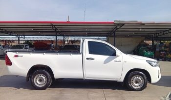 REVO 2WD 2021 2.4 ENTRY MT STANDARD WHITE  6168 full