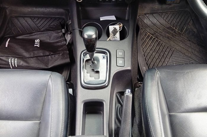 ROCCO 4WD 2019 2.8G AT DOUBLE CAB BLACK 7709 full