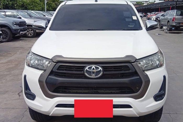 REVO PRE 2020 2.4 ENTRY AT DOUBLE CAB WHITE  512 full