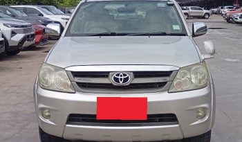 TOYOTA 4WD 2005 2.7V AT FORTUNER SILVER  5391 full