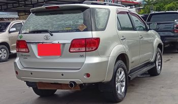 TOYOTA 4WD 2005 2.7V AT FORTUNER SILVER  5391 full