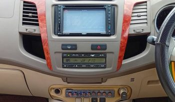 TOYOTA 4WD 2005 2.7V AT FORTUNER SILVER  5391 full