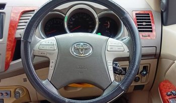 TOYOTA 4WD 2005 2.7V AT FORTUNER SILVER  5391 full