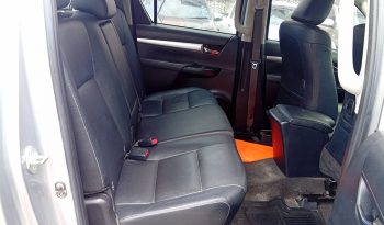 REVO 4WD 2021 2.4 MID MT DOUBLE CAB SILVER 2282 full