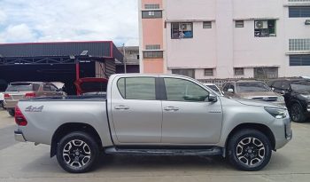REVO 4WD 2021 2.4 MID MT DOUBLE CAB SILVER 2282 full
