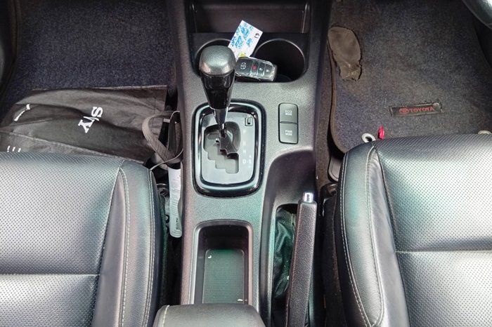 ROCCO 4WD 2019 2.8G AT DOUBLE CAB SILVER 2008 full